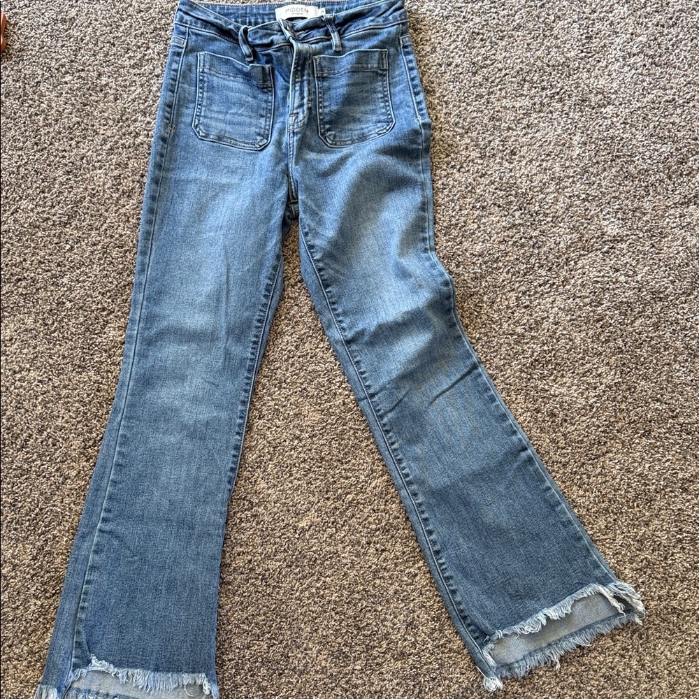 Chic Denim Flare Jeans